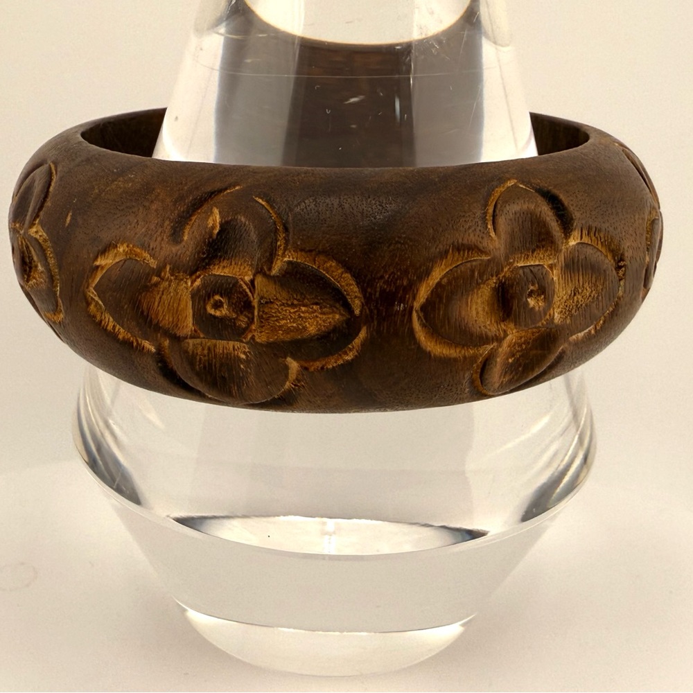 Handmade Carved Wood Floral Design Bangle Bracelet - Picture 4 of 14